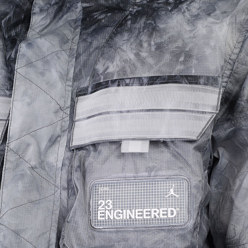 мужская серая куртка Jordan 23 Engineered Printed Parka CU8624-100 - цена, описание, фото 3